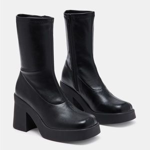 Steve Madden Klayton boots